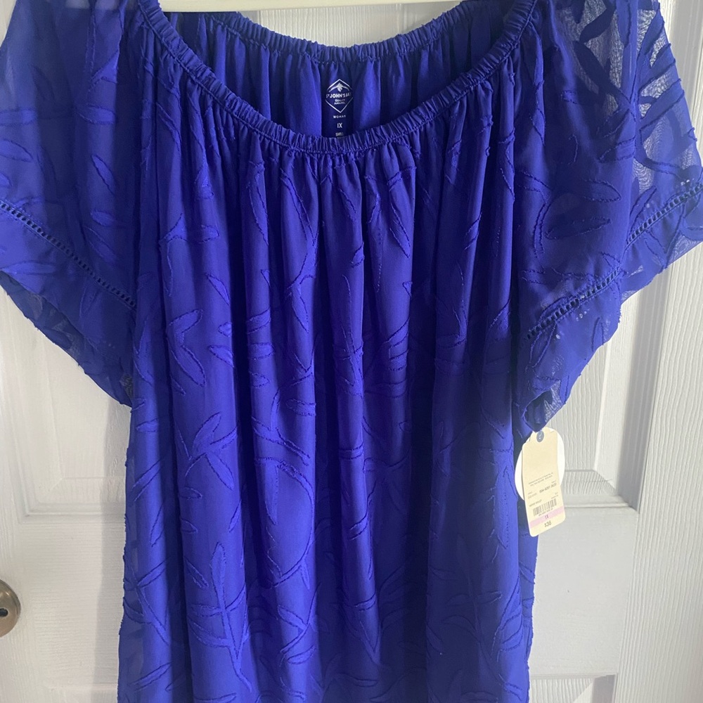 Purple Top NWT
